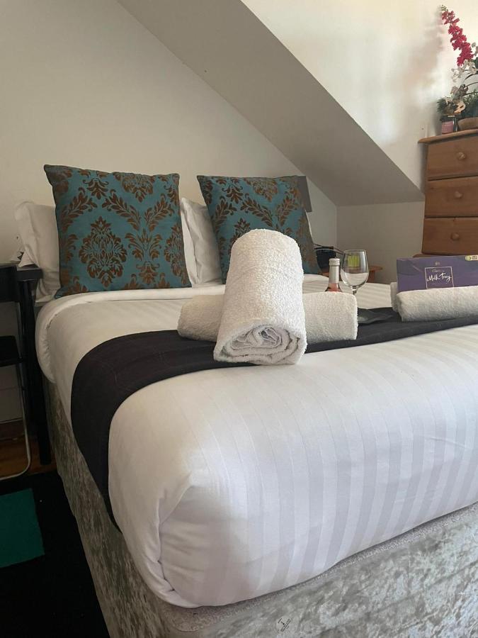 Sw16 Norbury Guesthouse ลอนดอน ภายนอก รูปภาพ